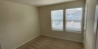 2 Bed- 3 Bath Townhouse Located at Deer Run!  D.R. Horton Townhome Community - 2 WEEKS FREE Gallery 7