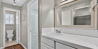 Beautiful Denver Condo Gallery 13