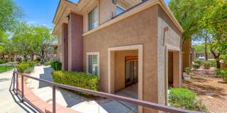 Beautiful Summerlin townhome, 3 bed, 2.5 bath, on 1st floor. Gallery 49