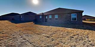 Spacious 4 Bed 2 Bath Home in Newcastle Schools! Spacious 4 Bed 2 Bath Home in Newcastle Schools! Gallery 19
