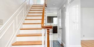 40 Walter Street unit: 1 Gallery 16