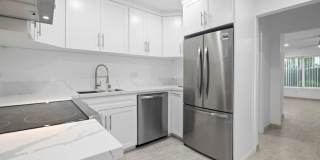 1320-1330 S Juniper Street Gallery 7