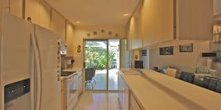 10201 Chapman Oak Court Gallery 8