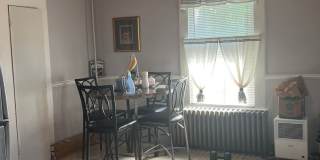 2 Bed / 1 Bath First-Floor Rental – Available ASAP Gallery 24