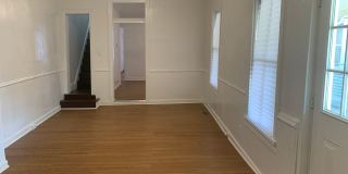 House with Yard and Parking-Video in the Pictures! Gallery 14