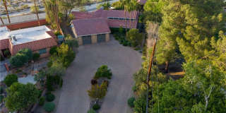 300 E Lacy Lane Gallery 2
