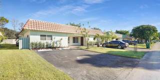 7831 NW 71ST Court Gallery 1