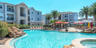 Summerbrooke Apartments Gallery 1