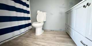 1047 Sycamore St Gallery 5