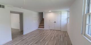 Single Family Home Centrally Located Gallery 20