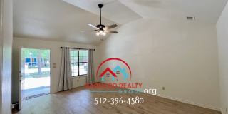 Available July 25: Well Maintained 3/2 Duplex Gallery 4