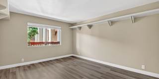 Stunning Updated 2BD/2BA Condo in Signal Hill AVAILABLE FOR IMMEDIATE MOVE IN Gallery 32