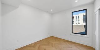 545 E 2nd St Gallery 11