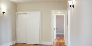 617-25 W Melrose Gallery 7