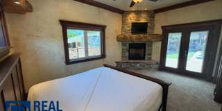 Luxury One-Bedroom Casita Gallery 9
