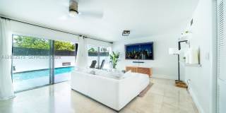 330 SW 133rd Pl Gallery 10