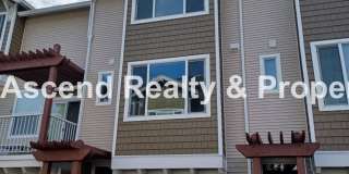 Sexton Crest Townhome Open Floor Plan 2 Car Tandem Attached Garage Available Mid March Gallery 1