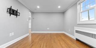 86 Forest St Gallery 10