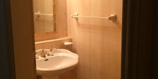 Great 3 Bedroom 3 Bath House in Monterey Fishermans Flats Neighborhood Gallery 9