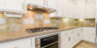1589 East Vesper Trail Gallery 23