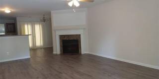 755 CRESTWELL Circle SW Gallery 2