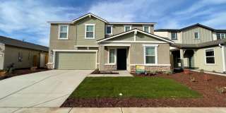 Two-Story Home w/ Solar Power Gallery 1