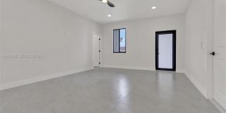 4501 SW 15th ST Gallery 3