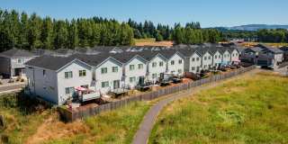 Oak Heritage Townhomes Gallery 7