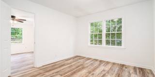 2507 Taylor Avenue Gallery 16