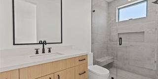 5839 Kester Avenue Gallery 9