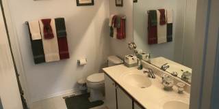 Exceptionally Clean 2-Bedroom Ranch with Double Car Garage Gallery 6