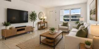 210 NE 38th Street Gallery 1