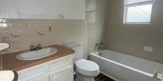 Cozy 3 bedroom house Gallery 8