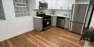 2325 W Rice Street Gallery 1