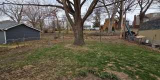 3 bed 1.5 bath, 1 car garage, with fenced in backyard, newly remodeled! Gallery 18