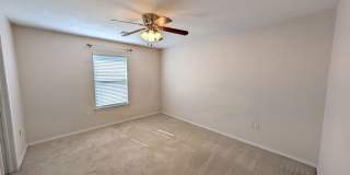 Spacious 3-Bedroom Duplex with Modern Comforts and Room to Roam! Gallery 13