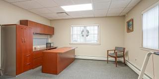 100 W NARBERTH Terrace unit: 3 Gallery 1