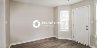 329 Lakeshore Drive Gallery 2