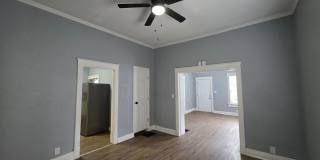 Comfortable 3-Bedroom Home with Private Upstairs Suite Gallery 7
