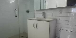 195 E 4th St Gallery 4