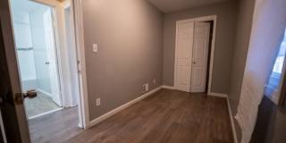 226 Fairmount Ave Gallery 17