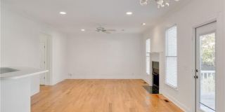 112 Newfield Street Gallery 10