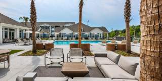 The Isley at Windsor Hill Gallery 16