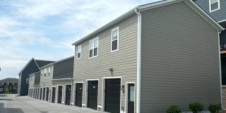 The Bungalows on the Lake - Block C Gallery 206