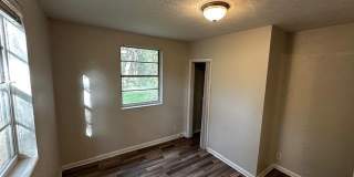 7527 TAMPA Avenue Gallery 9