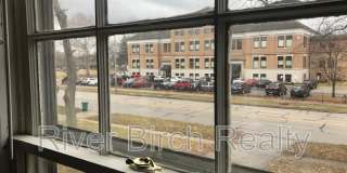 423 West Lawrence Avenue - 2 Gallery 6