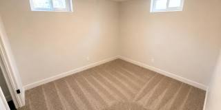Updated 5 bedroom home is ready for you! Gallery 9