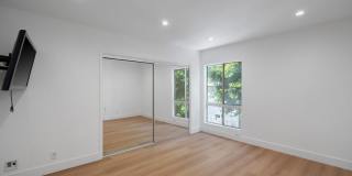 4807 Woodley Ave Gallery 23