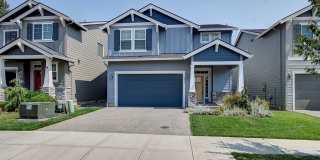 Beautiful 3 Bedroom Home in Great Location Gallery 1