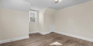 Spacious 1 Bedroom Duplex in Trinity Park, blocks from Duke! - Renovated & Pet Friendly Gallery 14
